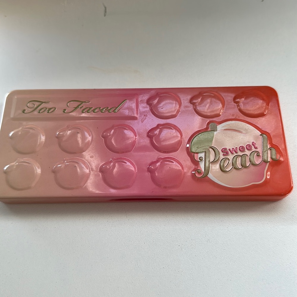 Too Faced peach palette